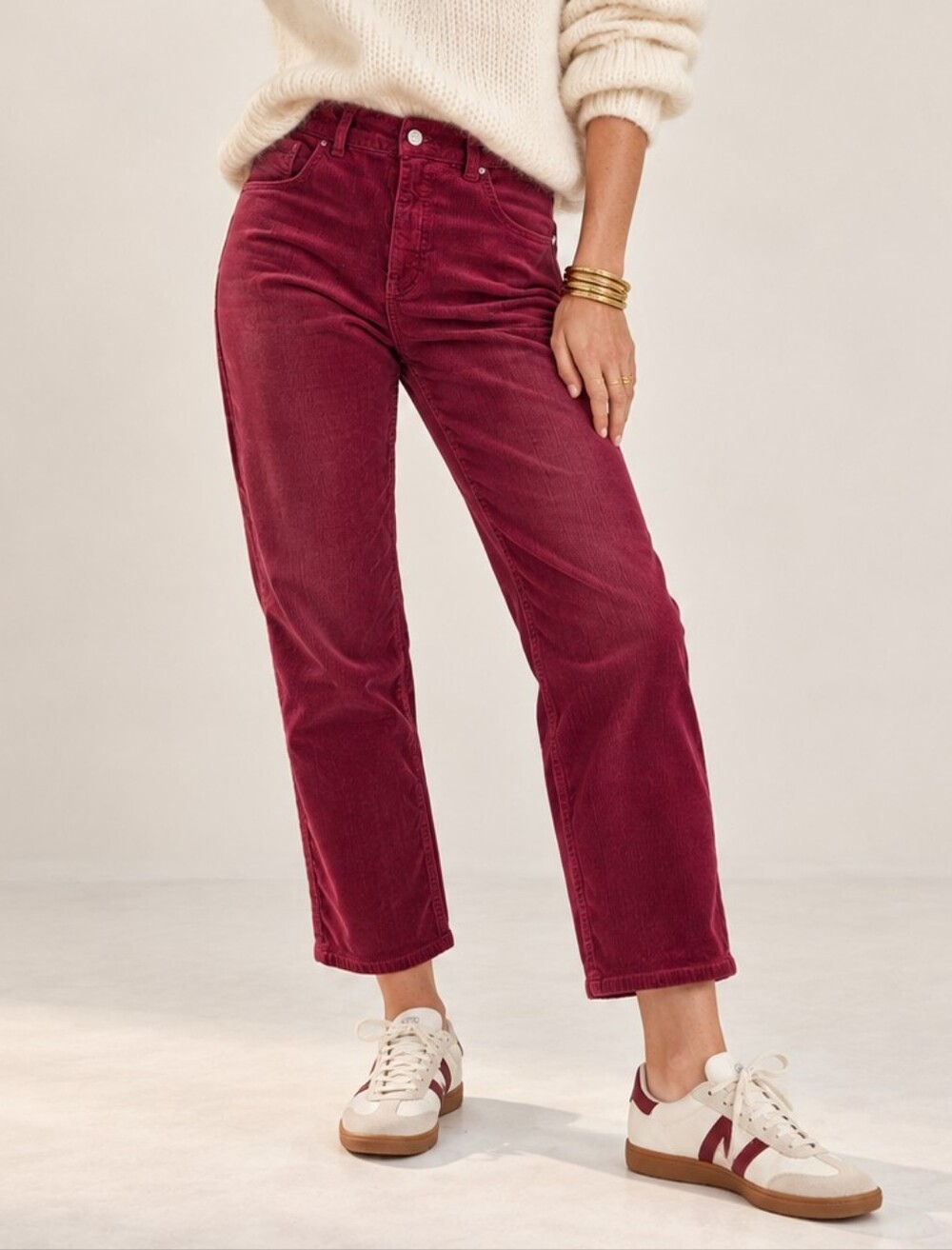 Anthropologie Pilcro Slim Boyfriend Crop Corduroy Pants Burgundy Size 31